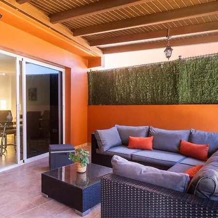 Daire Home2book Fantastic 160m2 Terrace Flat & Bbq *